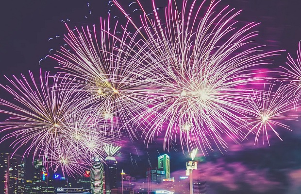 Vantage points for NYE fireworks in Hong Kong